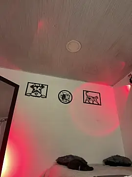 Snapshot of miss_grace_01 chatting on February 3, 2025, 5:40 am miss grace 01 online show from February 3, 2025, 5:40 am