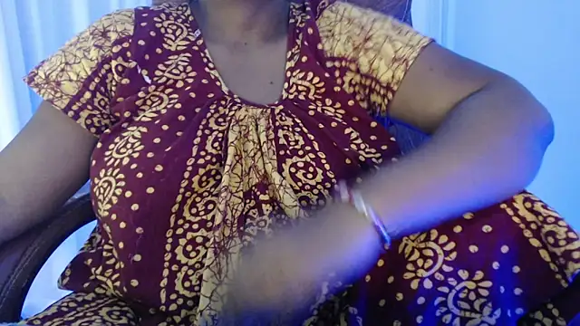 Snapshot of Prita07 chatting on March 16, 2025, 4:52 am Prita07 online show from March 16, 2025, 4:52 am