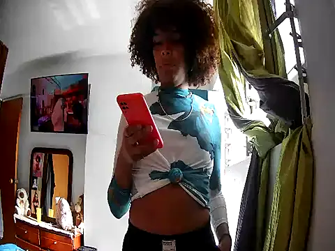 Ladycharlottehot online show from March 17, 2026, 8:56 pm