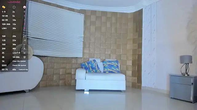 Lissalittlee online show from September 19, 2025, 8:09 pm