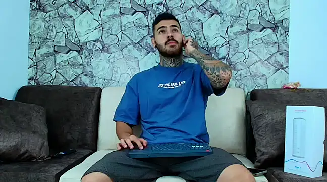 silvano torres online show from December 6, 2024, 8:18 pm