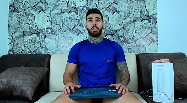 silvano torres online show from January 22, 2025, 8:38 pm