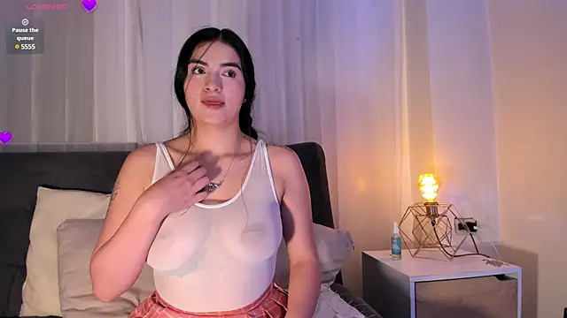 Snapshot of miel_gomez chatting on January 27, 2025, 11:33 pm miel gomez online show from January 27, 2025, 11:33 pm