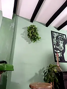 thirstymoonxx online show from February 18, 2026, 5:03 am