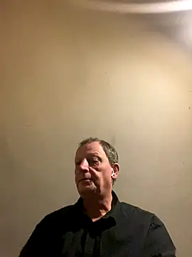 chubbybear2cum online show from November 22, 2025, 11:37 pm