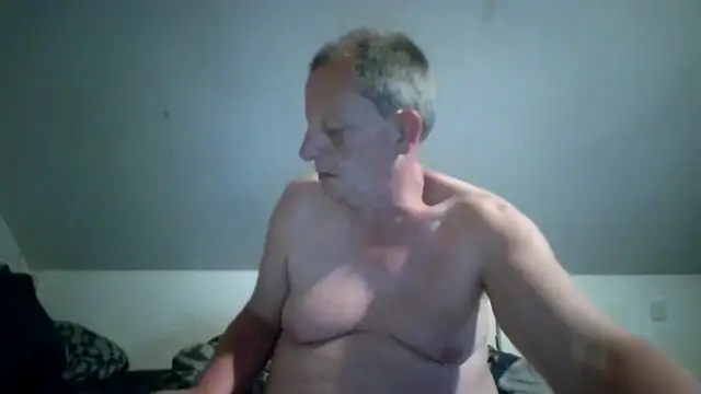 Snapshot of chubbybear2cum chatting on May 27, 2026, 1:57 am chubbybear2cum online show from May 27, 2026, 1:57 am