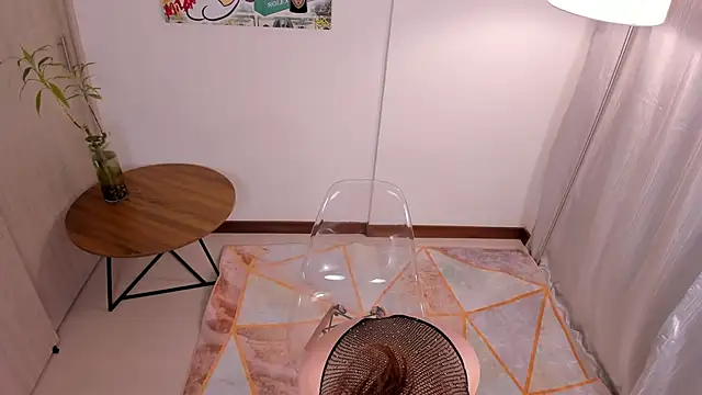  Miss Kimm online show from February 21, 2025, 3:43 pm