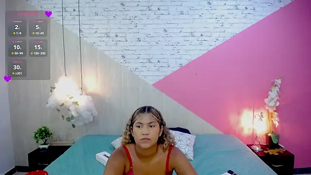 Cristal War online show from February 26, 2026, 11:37 pm