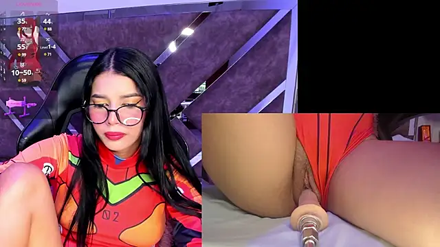 SweetieCloe  online show from March 21, 2025, 9:34 pm