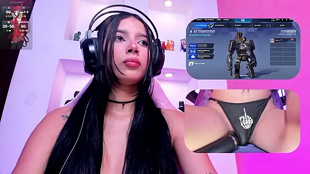 SweetieCloe  online show from February 21, 2026, 9:27 pm