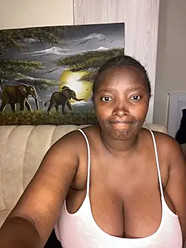 Naughty-sonia2 online show from February 5, 2025, 5:20 pm