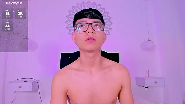 CodyTwink online show from December 16, 2025, 2:44 pm