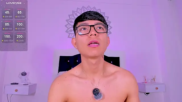 CodyTwink online show from March 30, 2026, 2:18 pm