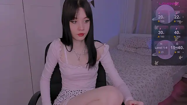 CoddleWeeper  online show from March 5, 2025, 8:43 am