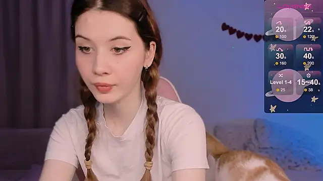 CoddleWeeper  online show from November 13, 2025, 1:37 am