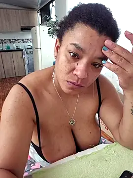 Selket11 online show from November 28, 2025, 3:58 pm