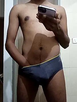 Snapshot of JerryJerome01 chatting on April 15, 2026, 10:44 am JerryJerome01 online show from April 15, 2026, 10:44 am