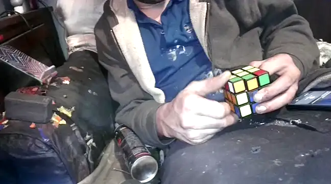 robeaulieu02 online show from January 5, 2025, 5:09 am