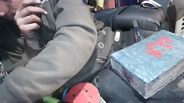 robeaulieu02 online show from January 23, 2025, 6:17 am