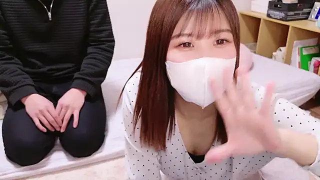 Snapshot of ManaMi-maru chatting on December 18, 2024, 10:30 am ManaMi-maru online show from December 18, 2024, 10:30 am