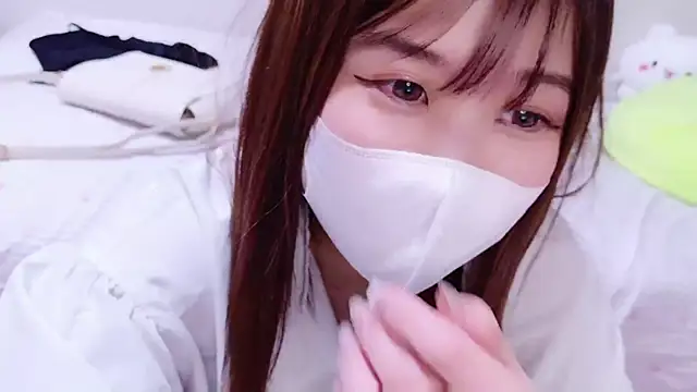 Snapshot of ManaMi-maru chatting on February 5, 2025, 6:15 pm ManaMi-maru online show from February 5, 2025, 6:15 pm