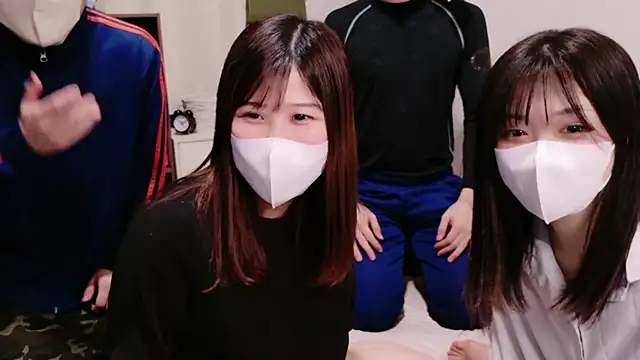 Snapshot of ManaMi-maru chatting on March 3, 2025, 5:50 pm ManaMi-maru online show from March 3, 2025, 5:50 pm