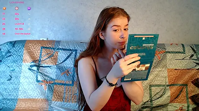 Snapshot of KatalinaAmore chatting on October 16, 2025, 3:13 pm KatalinaAmore online show from October 16, 2025, 3:13 pm