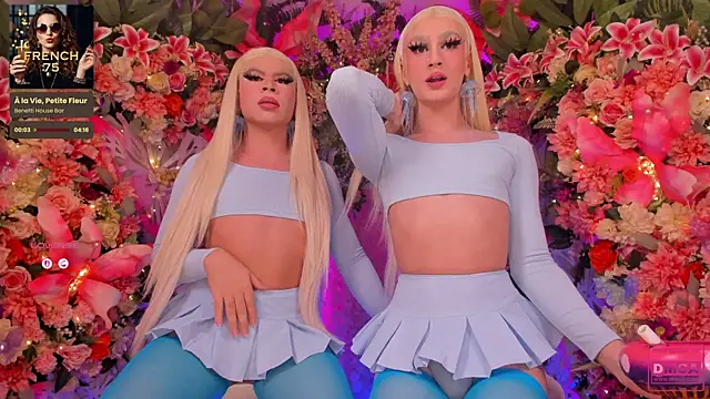 Snapshot of AlisonSharon chatting on February 2, 2026, 4:00 am AlisonSharon online show from February 2, 2026, 4:00 am