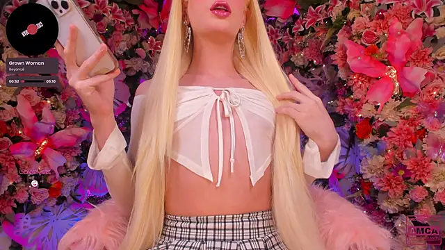 Snapshot of AlisonSharon chatting on February 23, 2026, 9:23 pm AlisonSharon online show from February 23, 2026, 9:23 pm