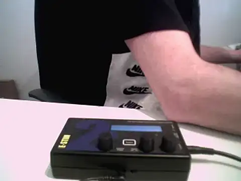 Geilerjung69 online show from February 9, 2025, 1:46 pm