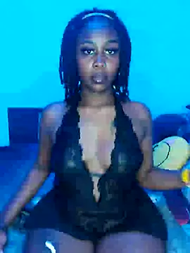 Lyiaspark online show from March 18, 2026, 9:07 pm