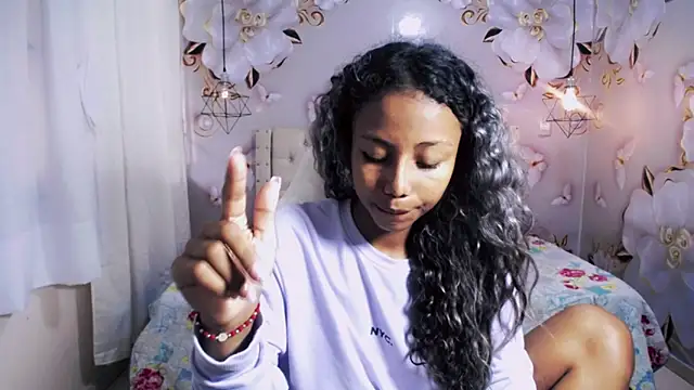 Snapshot of jasmin_brunette_ chatting on January 24, 2025, 2:51 pm jasmin brunette online show from January 24, 2025, 2:51 pm