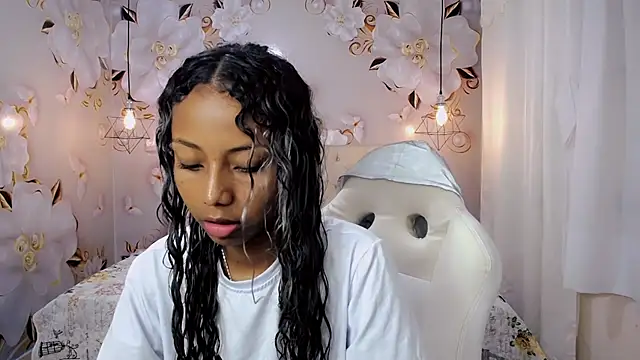 Snapshot of jasmin_brunette_ chatting on January 31, 2025, 1:34 pm jasmin brunette online show from January 31, 2025, 1:34 pm