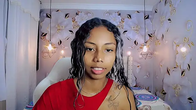 Snapshot of jasmin_brunette_ chatting on February 18, 2025, 11:33 am jasmin brunette online show from February 18, 2025, 11:33 am