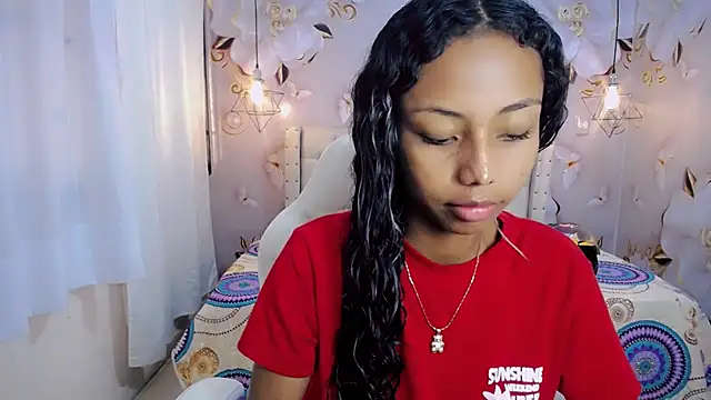 Snapshot of jasmin_brunette_ chatting on February 19, 2025, 11:49 am jasmin brunette online show from February 19, 2025, 11:49 am