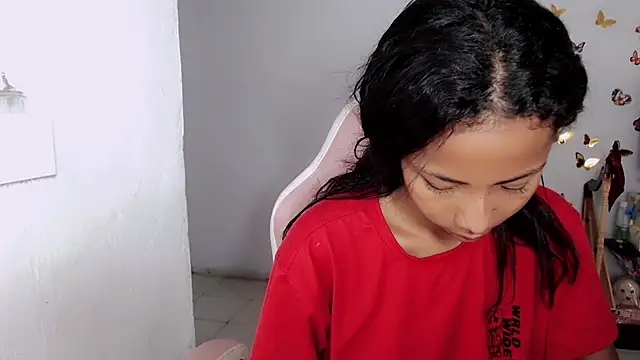 Snapshot of jasmin_brunette_ chatting on October 1, 2025, 11:49 am jasmin brunette online show from October 1, 2025, 11:49 am