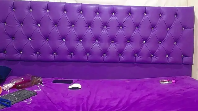 Malory Cortez online show from January 15, 2025, 5:40 am