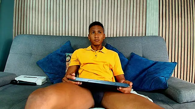 Snapshot of Ethan_Fox11 chatting on February 16, 2026, 1:40 pm Ethan Fox11 online show from February 16, 2026, 1:40 pm