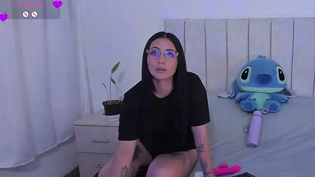 anny roberts online show from November 21, 2025, 10:19 pm