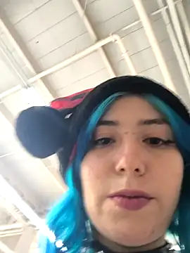 Snapshot of GerallFoxxx chatting on December 23, 2024, 10:23 pm GerallFoxxx online show from December 23, 2024, 10:23 pm