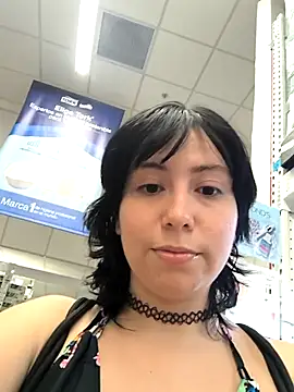 Snapshot of GerallFoxxx chatting on October 16, 2025, 9:27 pm GerallFoxxx online show from October 16, 2025, 9:27 pm