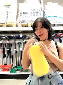 Snapshot of GerallFoxxx chatting on October 24, 2025, 3:52 pm GerallFoxxx online show from October 24, 2025, 3:52 pm