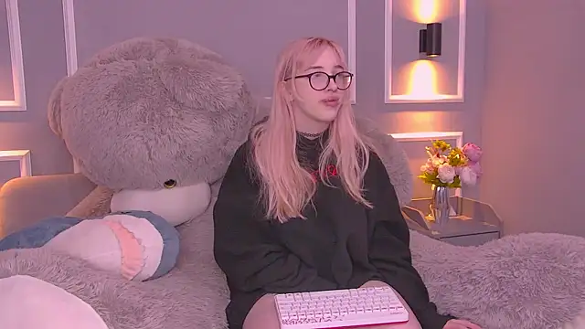 AmayaSakura online show from February 2, 2025, 12:40 am