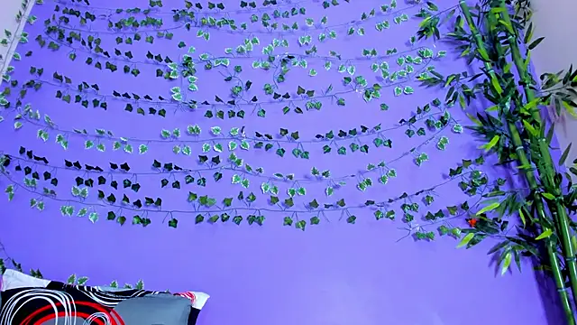 Snapshot of scarlet-jonesx chatting on February 3, 2025, 12:47 am scarlet-jonesx online show from February 3, 2025, 12:47 am