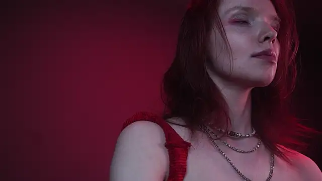 Snapshot of ginger_hugs chatting on June 2, 2026, 10:01 pm ginger hugs online show from June 2, 2026, 10:01 pm