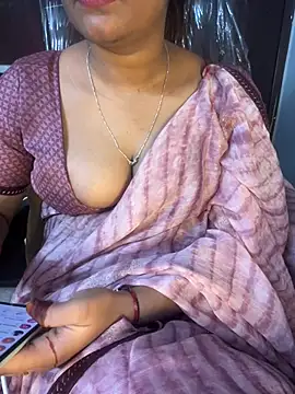 Snapshot of Spicy_sari_girl chatting on March 12, 2026, 5:02 am Spicy sari girl online show from March 12, 2026, 5:02 am