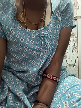 Snapshot of Spicy_sari_girl chatting on April 6, 2026, 4:46 am Spicy sari girl online show from April 6, 2026, 4:46 am