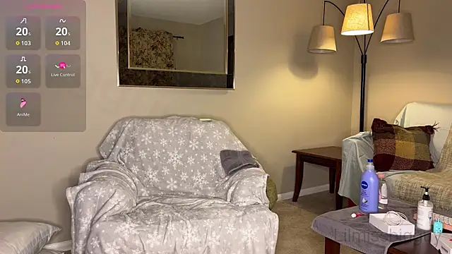 Snapshot of Lilmissbigguy chatting on November 15, 2025, 10:48 pm Lilmissbigguy online show from November 15, 2025, 10:48 pm