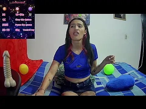 Hanha00 online show from December 22, 2024, 3:33 am