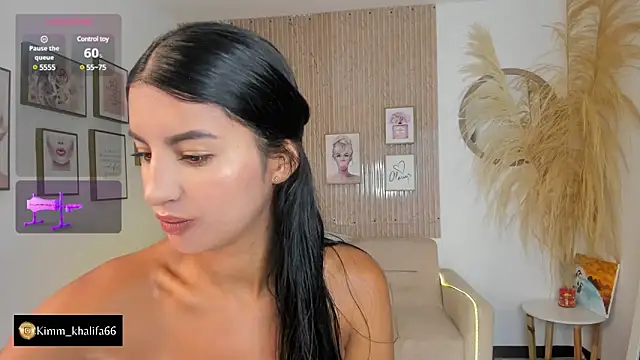 Snapshot of Kimm_khalifa chatting on February 9, 2025, 4:07 pm Kimm khalifa online show from February 9, 2025, 4:07 pm